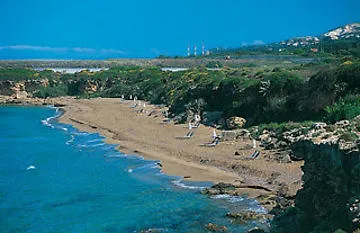 Sandy Beach Svoronata